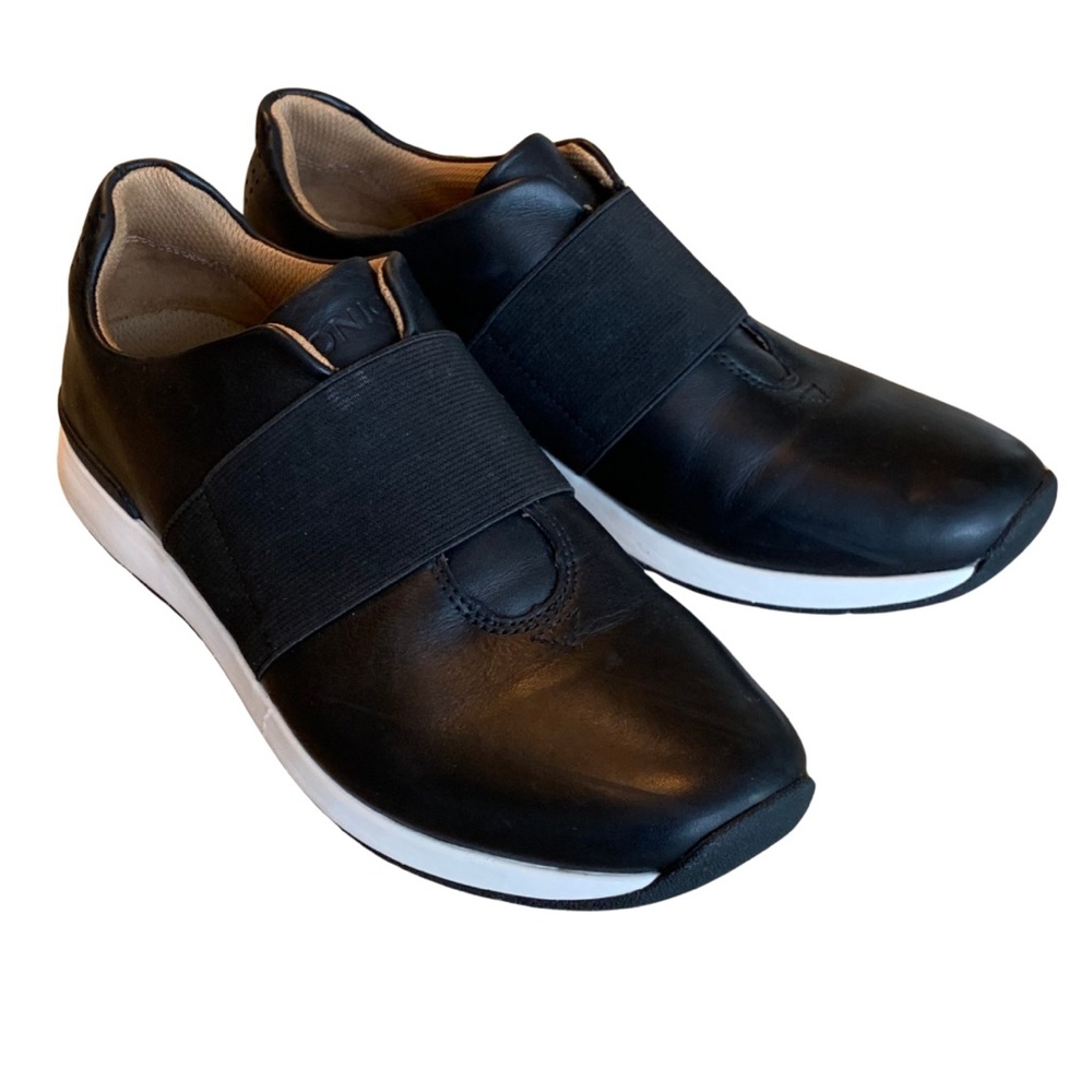 VIONIC Cosmic Codie Black Leather Sneaker Size 8.5 Slip-On